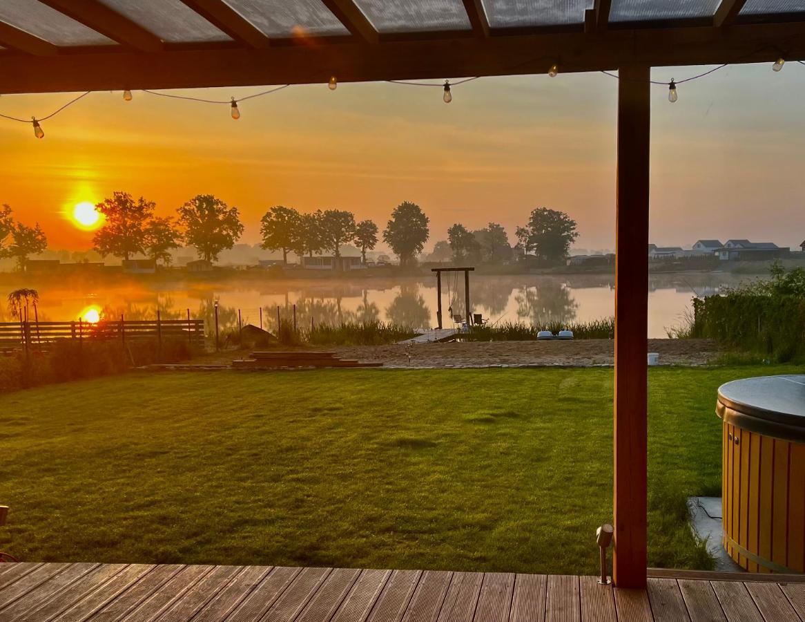 BieniowiceRelax House Nad Jeziorem Z Goraca Balia别墅 外观 照片