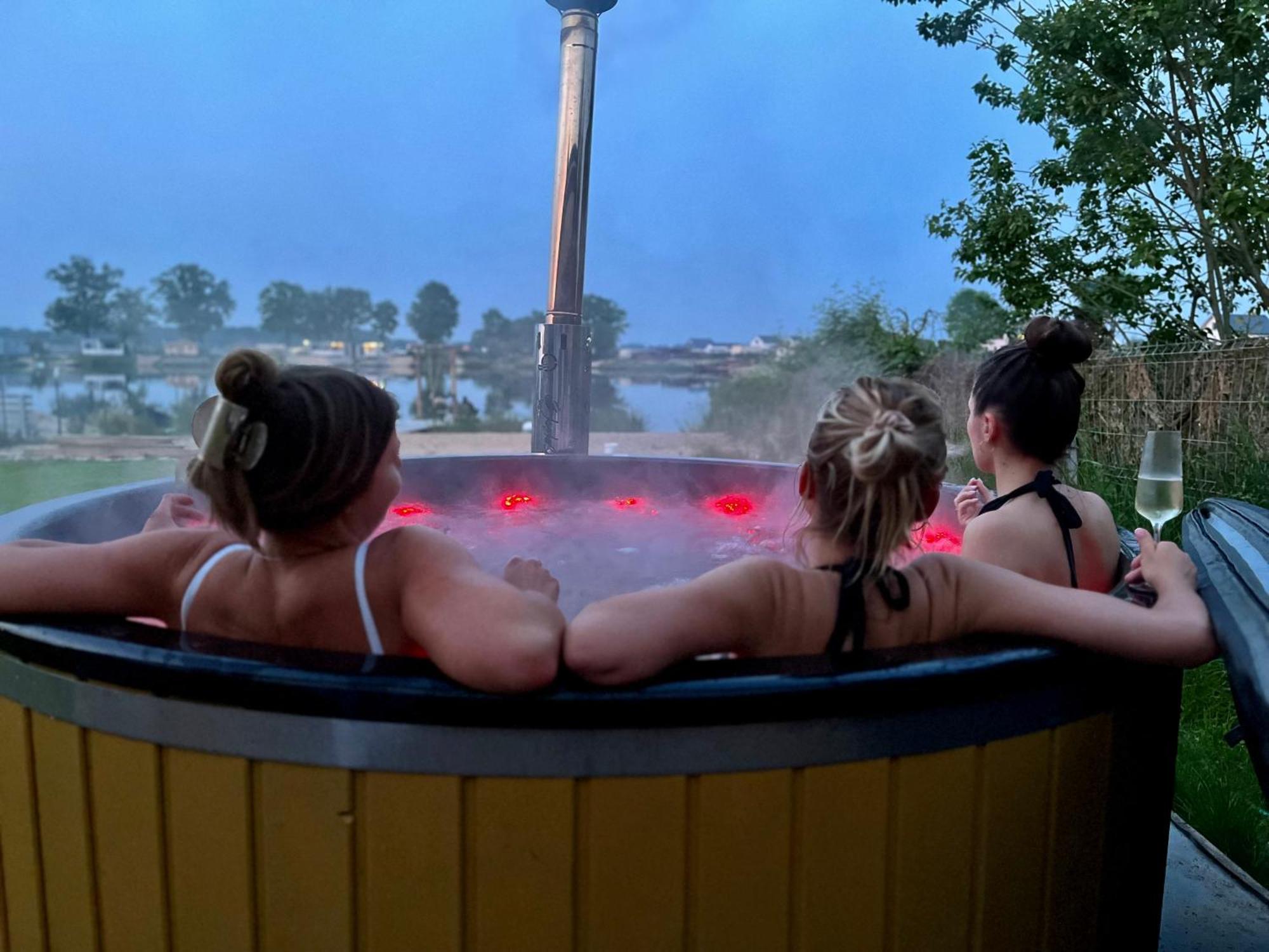 BieniowiceRelax House Nad Jeziorem Z Goraca Balia别墅 外观 照片